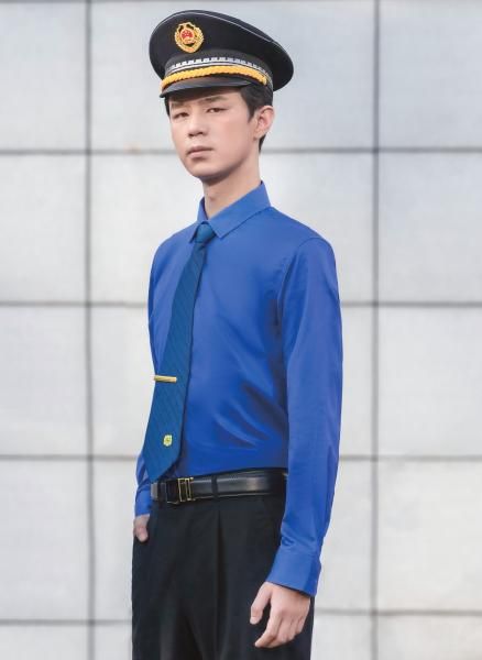 常服配套內(nèi)穿襯衣