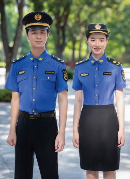 制式短袖襯衣 + 夏單褲/單裙